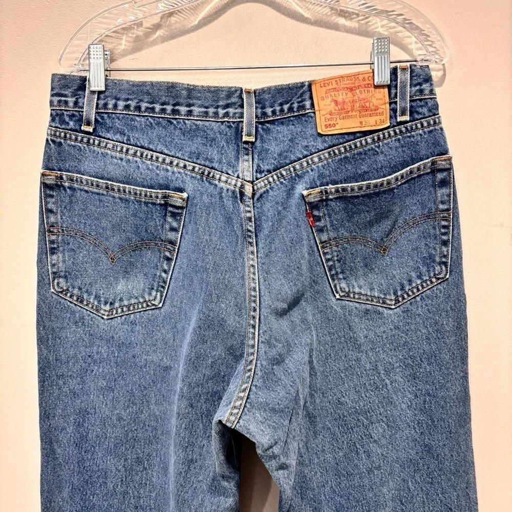 Vintage Levi’s 550 Relaxed Fit 1998 Cotton Jeans Men’s Size W36xL34